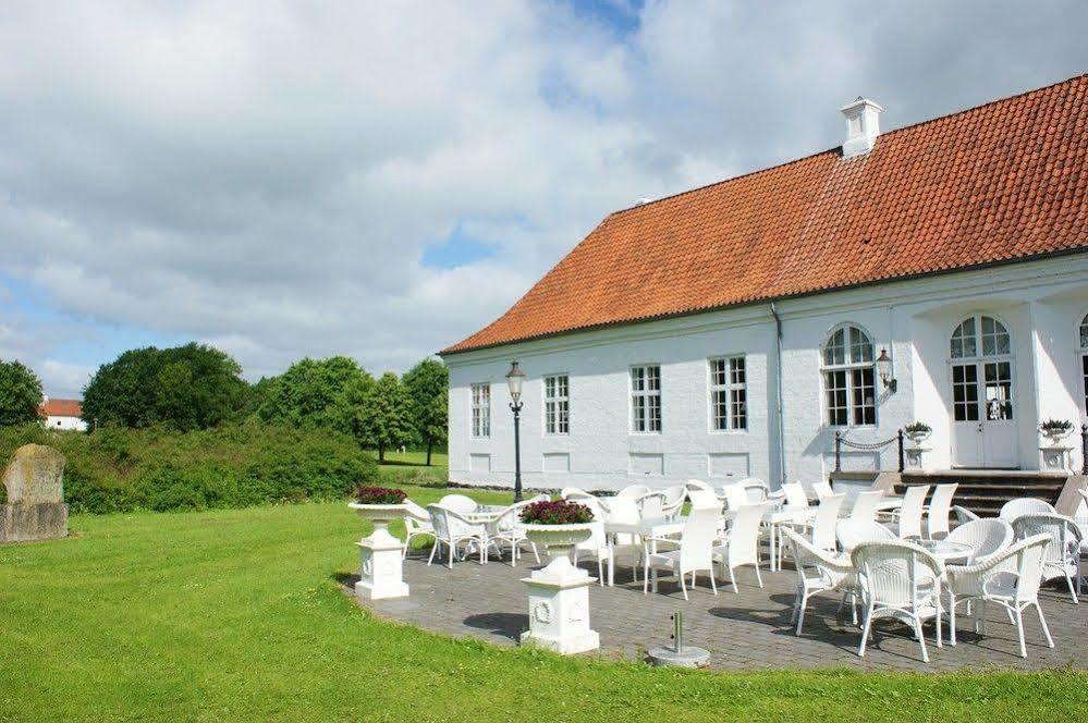 Store Restrup Manor House Extérieur photo